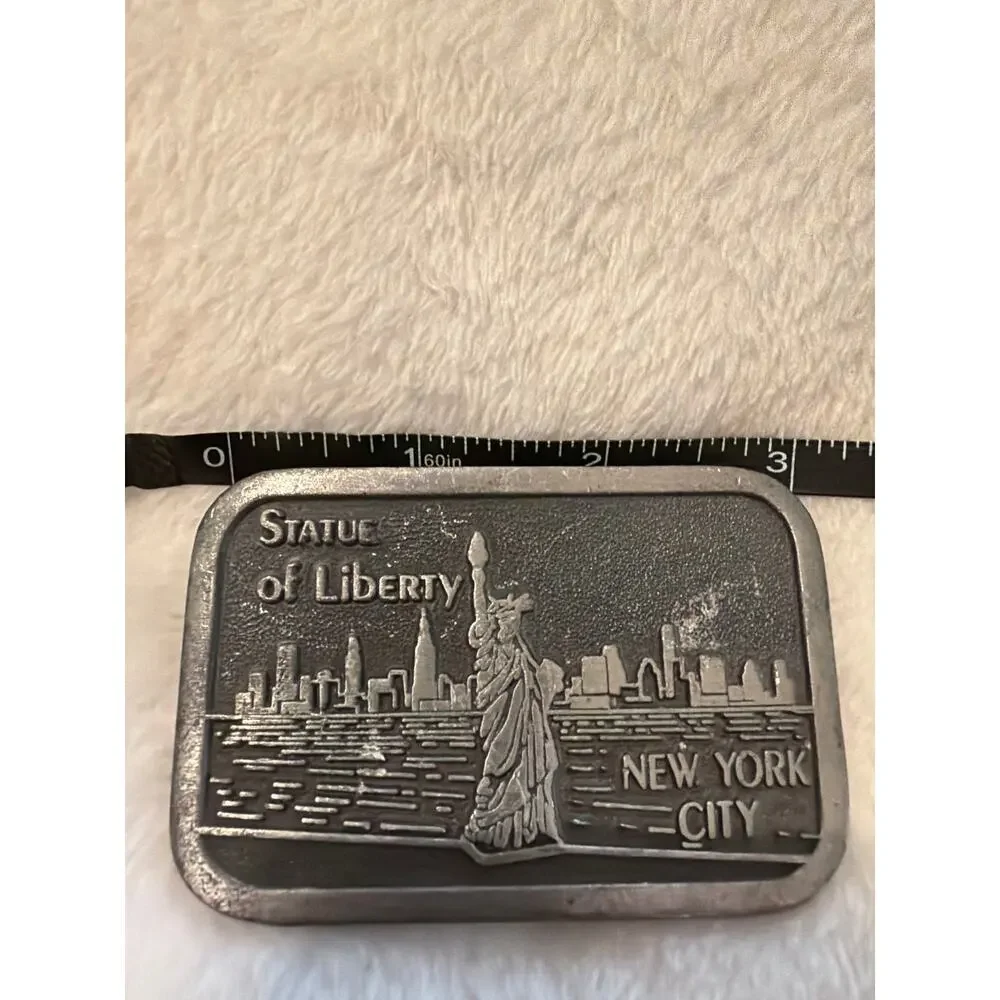 Vintage Statue of Liberty New York City Pewter Tone Belt Buckle Souvenir USA